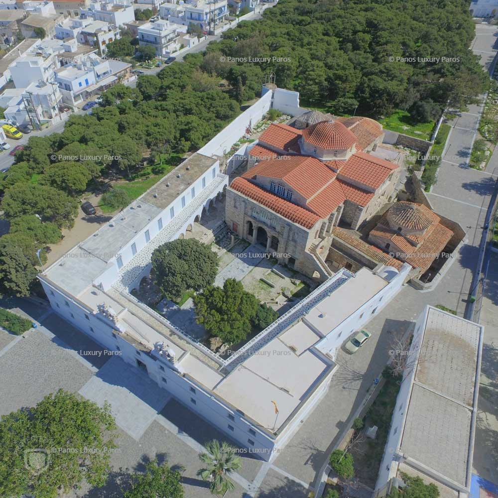 Église Ekatontapyliani Paros